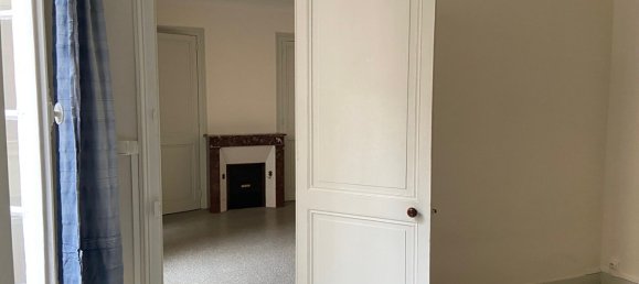 1 bedroom Apartment in La Rochelle, France No. 100929 3