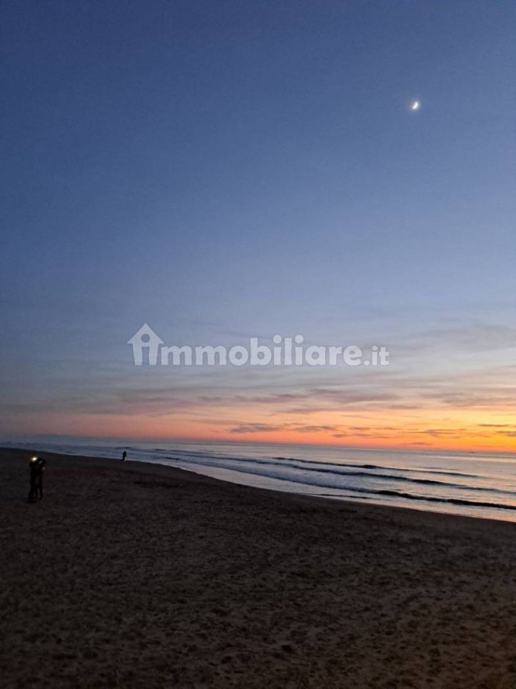 4 bedrooms House in Viareggio, Italy No. 250822