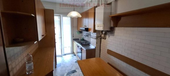 6 rooms Apartment in Padua, Italy No. 22464 10