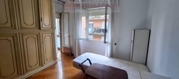 6 rooms Apartment in Padua, Italy No. 22464 2