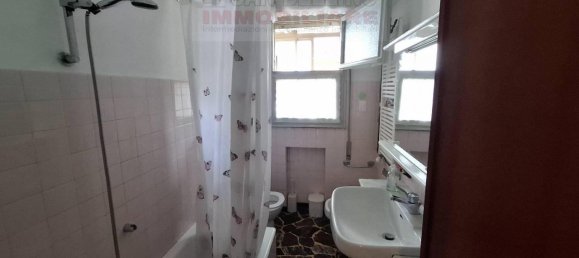 6 rooms Apartment in Padua, Italy No. 22464 6