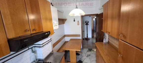 6 rooms Apartment in Padua, Italy No. 22464 11