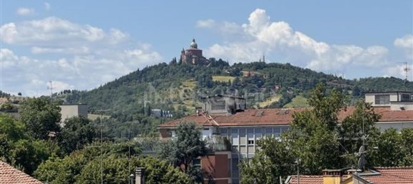 6 rooms Apartment in Bologna, Italy No. 269764 26