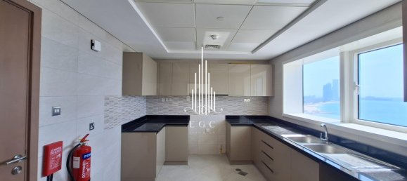 Apartamento T3 em Corniche Road, UAE N.º 39286 11