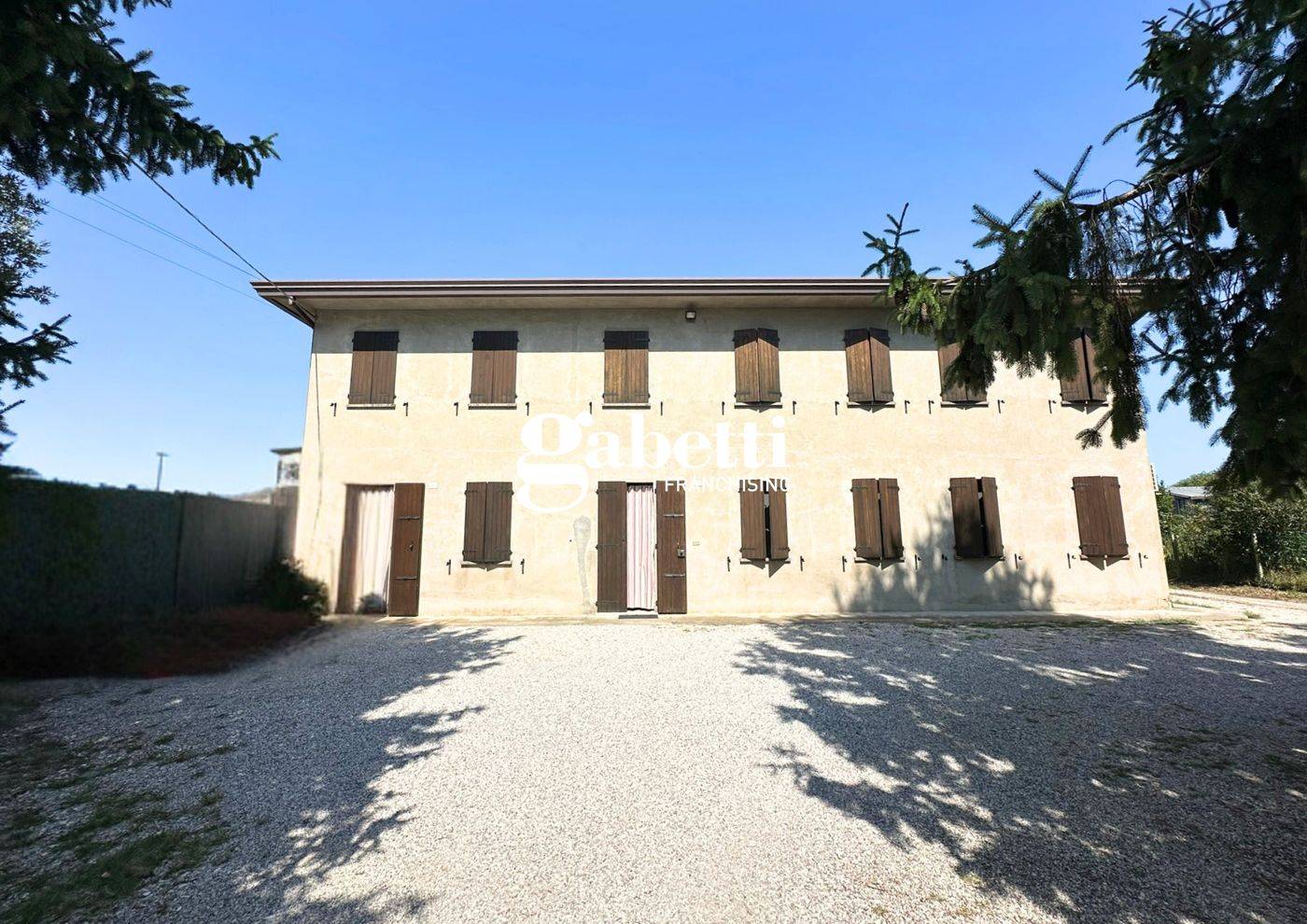 5 bedrooms House in Conselve, Italy No. 321696