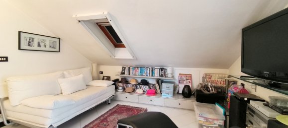 8 rooms House in Carrara, Italy No. 193331 18