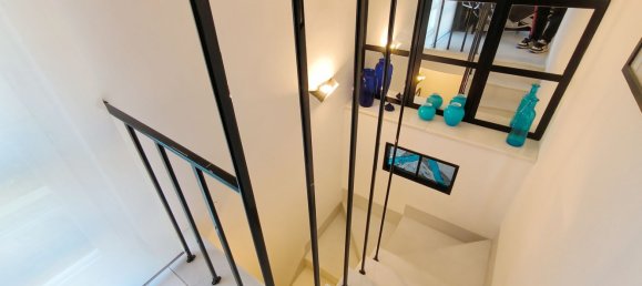 8 rooms House in Carrara, Italy No. 193331 13