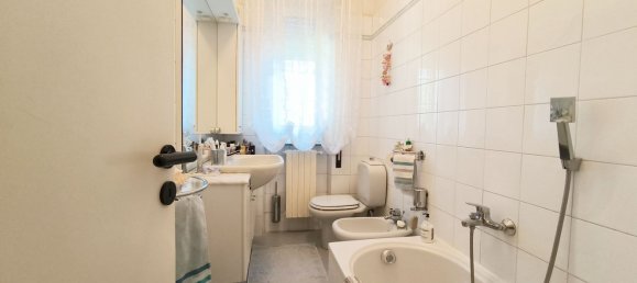 8 rooms House in Carrara, Italy No. 193331 20