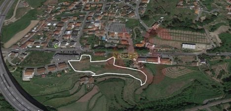 Дом с 3 спальнями в Гимарайнш, Португалия № 11504