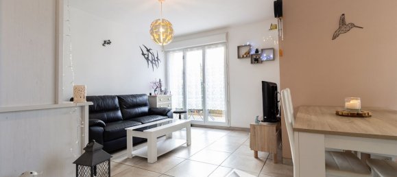 2 Schlafzimmer Wohnung in Jouy-le-Moutier, France, Nr. 167606 10