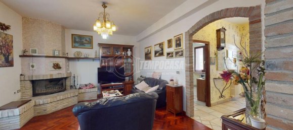 5-salle Maison à Morrovalle, Italy No. 1764 10