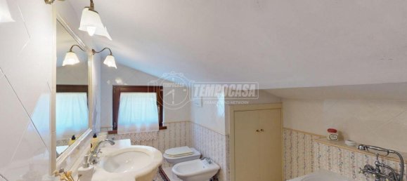 5-salle Maison à Morrovalle, Italy No. 1764 46