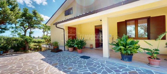 5-salle Maison à Morrovalle, Italy No. 1764 5