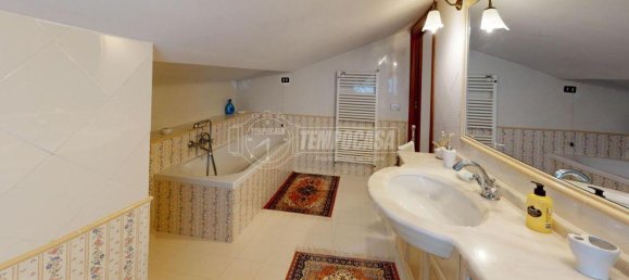 5-salle Maison à Morrovalle, Italy No. 1764 50