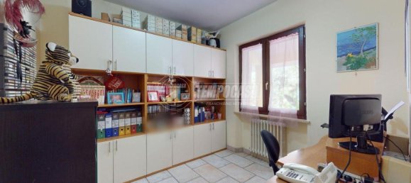 5-salle Maison à Morrovalle, Italy No. 1764 24