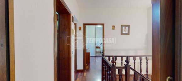 5-salle Maison à Morrovalle, Italy No. 1764 48