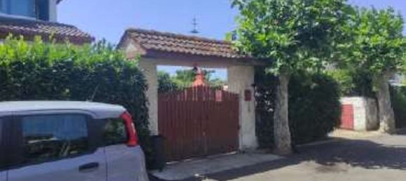 4-Zimmer Haus in Ardea, Italy, Nr. 101367 2
