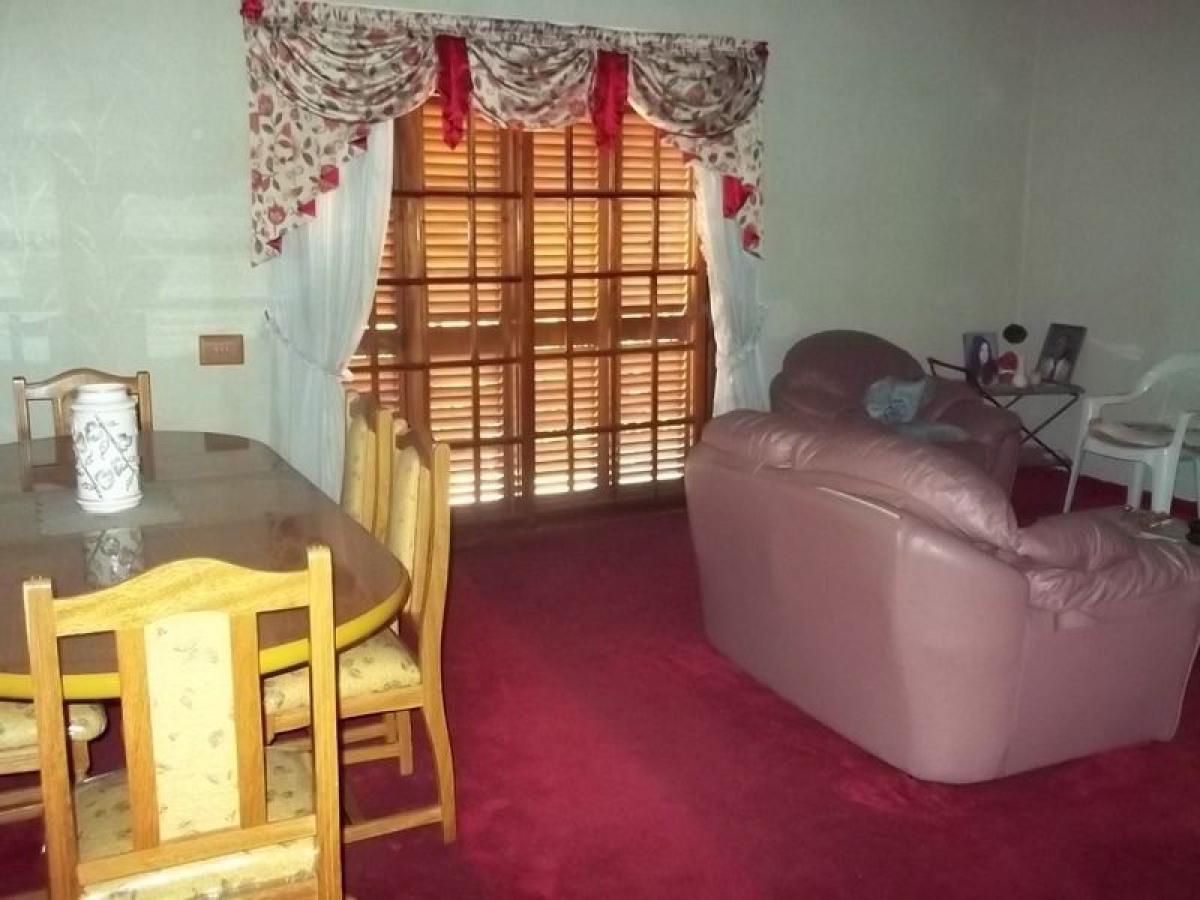 4 bedrooms House in Bermudez, Argentina No. 59416