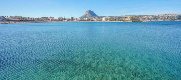 4 bedrooms Villa in Javea, Spain No. 13001 17