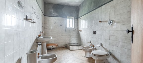 Casa de 12 dormitorios en Vila Nova de Famalicao, Portugal No. 168604 9