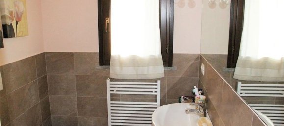 8-salle Maison à Orvieto, Italy No. 47353 9