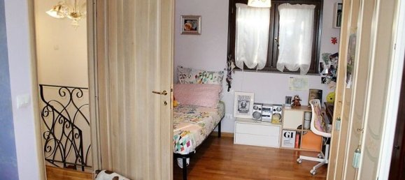 8-salle Maison à Orvieto, Italy No. 47353 10