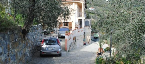 5 rooms House in Pontedassio, Italy No. 236037 11