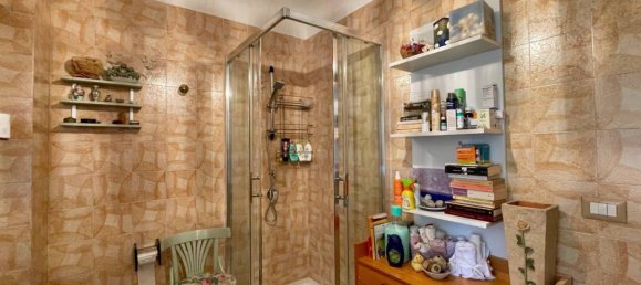 5 Schlafzimmer Villa in San Donato Val di Comino, Italy, Nr. 57079 25