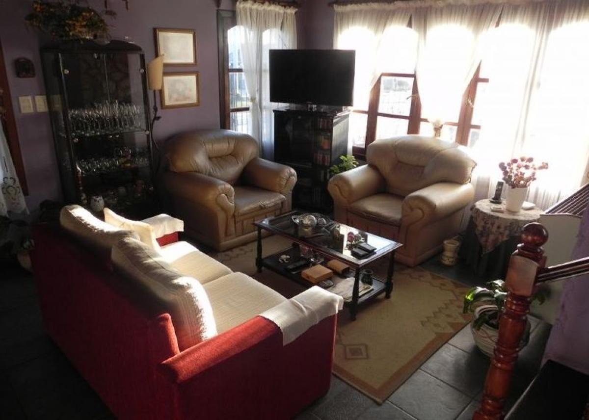 2 bedrooms House in Tierra del Fuego, Argentina No. 4533