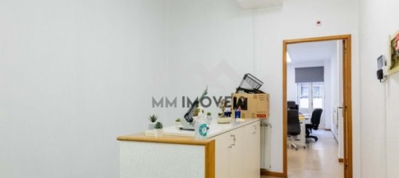 4 bedrooms Building in Porto, Portugal No. 145278 28