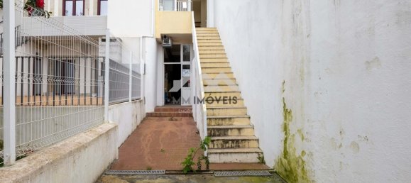 4 bedrooms Building in Porto, Portugal No. 145278 14