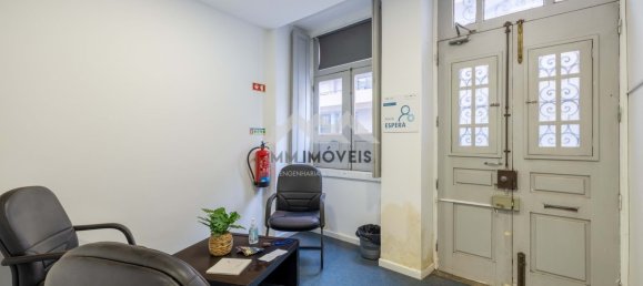 4 bedrooms Building in Porto, Portugal No. 145278 6