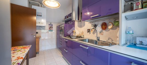 4 rooms Apartment in Bibbiano, Italy No. 7424 16