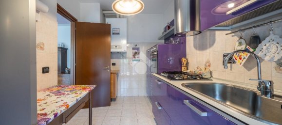 4 rooms Apartment in Bibbiano, Italy No. 7424 17