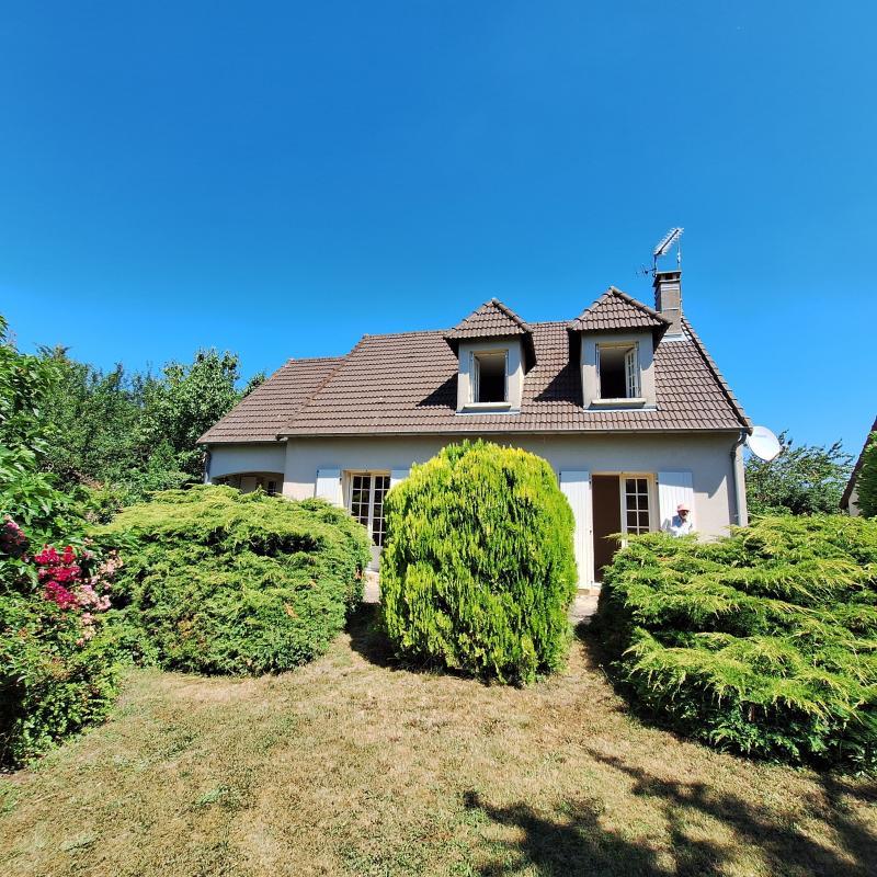 5 chambres Maison à Néris-les-Bains, France No. 302737