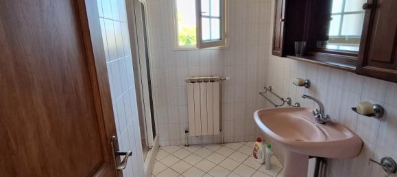 5 chambres Maison à Néris-les-Bains, France No. 302737 13