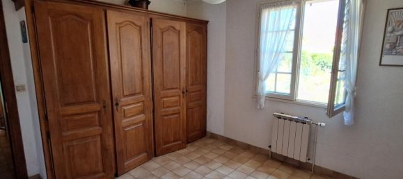 5 chambres Maison à Néris-les-Bains, France No. 302737 15