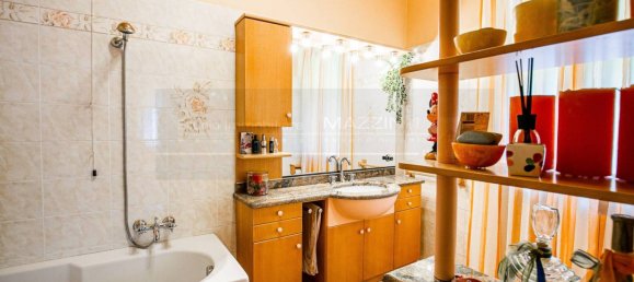 4 bedrooms Villa in Besana in Brianza, Italy No. 372573 35