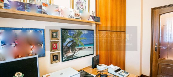 4 bedrooms Villa in Besana in Brianza, Italy No. 372573 42