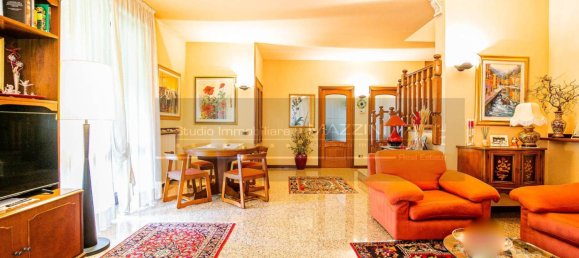 4 bedrooms Villa in Besana in Brianza, Italy No. 372573 23