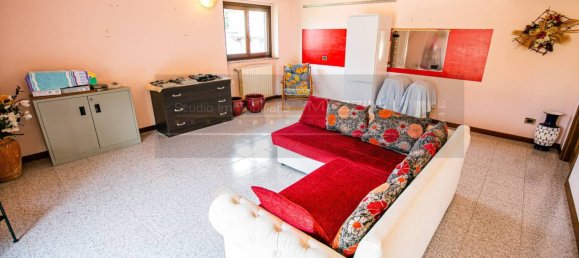 4 bedrooms Villa in Besana in Brianza, Italy No. 372573 43