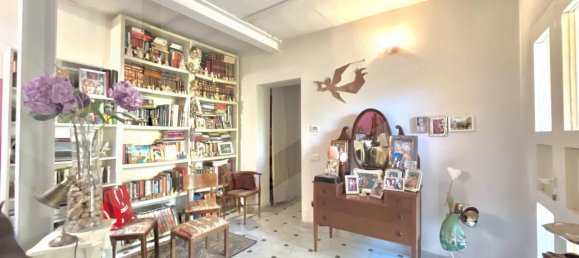 Дом с 6 комнатами в Понтедера, Италия № 21387 5