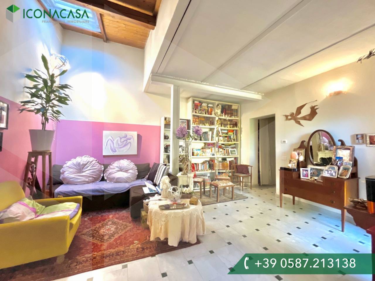 Дом с 6 комнатами в Понтедера, Италия № 21387