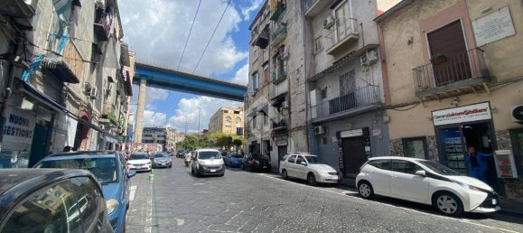 1 bedroom Apartment in Naples, Italy No. 337729 5