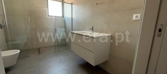 3 bedrooms Apartment in Porto, Portugal No. 105736 19