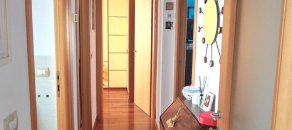 Квартира с 3 спальнями в Монтесильвано, Италия № 372446 7