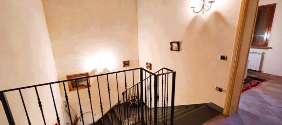4 Schlafzimmer Haus in Palaia, Italy, Nr. 109528 17