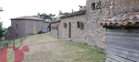 4 Schlafzimmer Schlösser in Todi, Italy, Nr. 392444 25