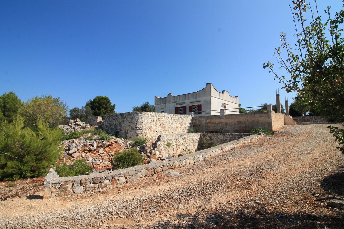 3 bedrooms Villa in Ostuni, Italy No. 381947