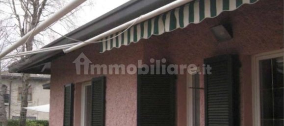 4 غرف نوم فيلا في Montorfano, Italy رقم 270410 5